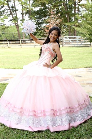 Fort Worth Quinceaneara